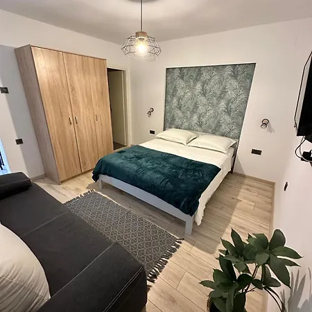 In With Terrace, Air Conditioning, Wifi, Washing Machine 4199-3 Apartman