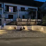 Appartement In With Terrace, Air Conditioning, Wifi, Washing Machine 4199-3 Trpanj