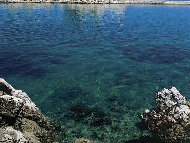 Apartman In With Terrace, Air Conditioning, Wifi, Washing Machine 4199-3 Trpanj