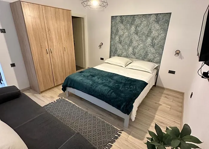 In With Terrace, Air Conditioning, Wifi, Washing Machine 4199-3 Apartman