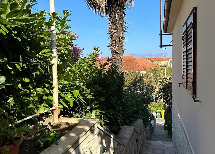 In With Terrace, Air Conditioning, Wifi, Washing Machine 4199-3 Trpanj